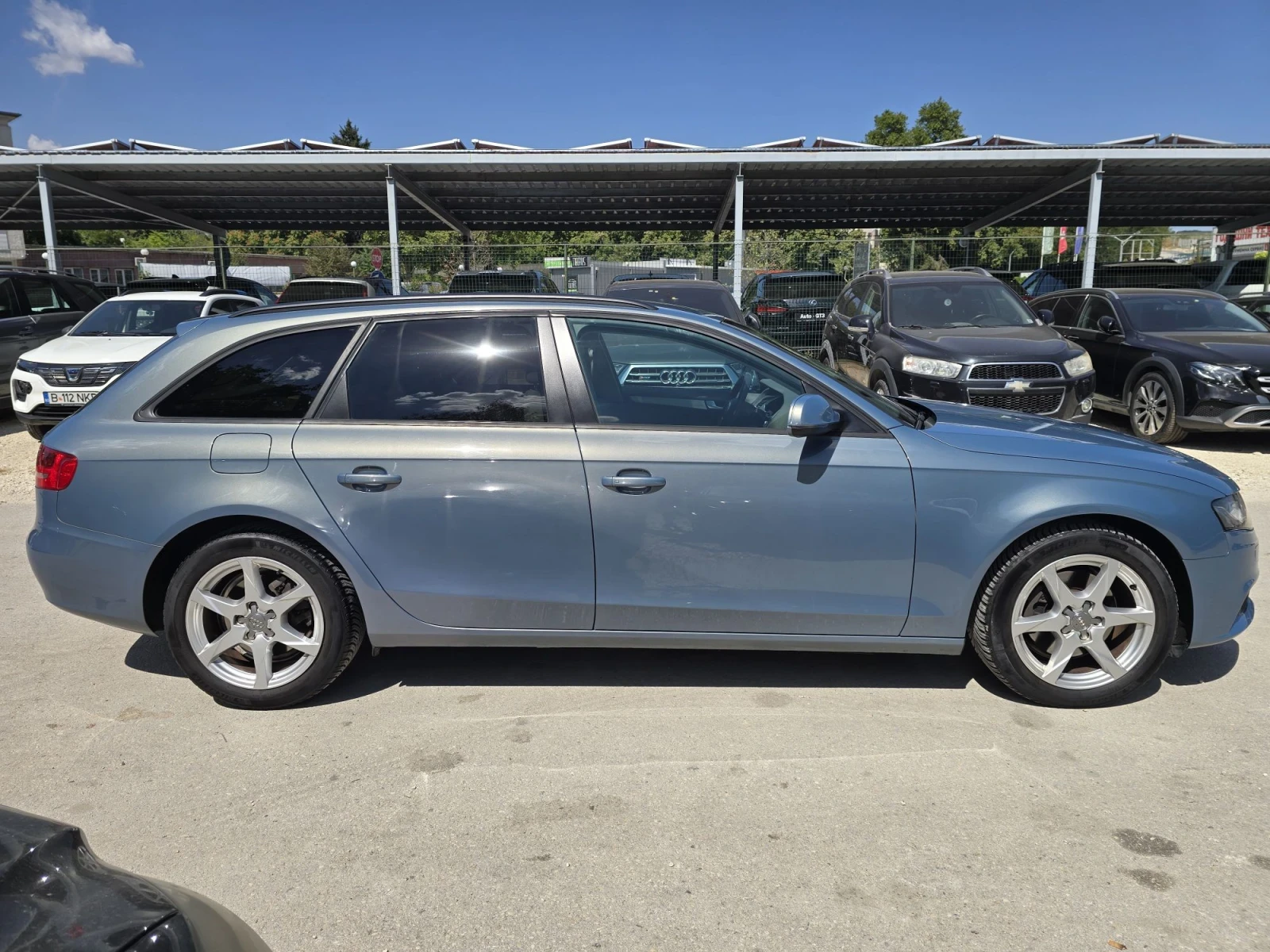 Audi A4 2.0TDI 140к.с Топ състояние , снимка 8 - Автомобили и джипове - 55952444