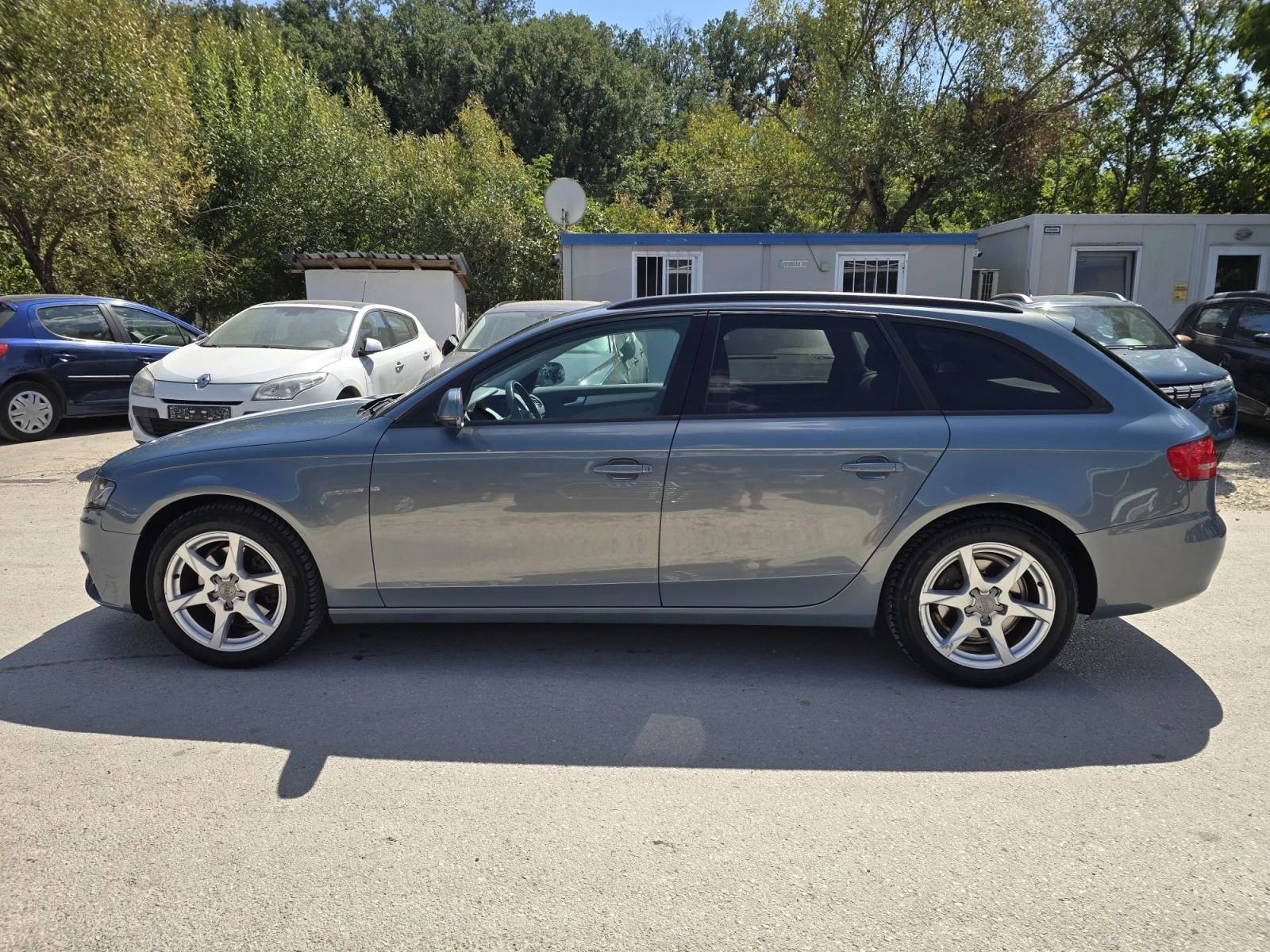 Audi A4 2.0TDI 140к.с Топ състояние , снимка 7 - Автомобили и джипове - 55952444