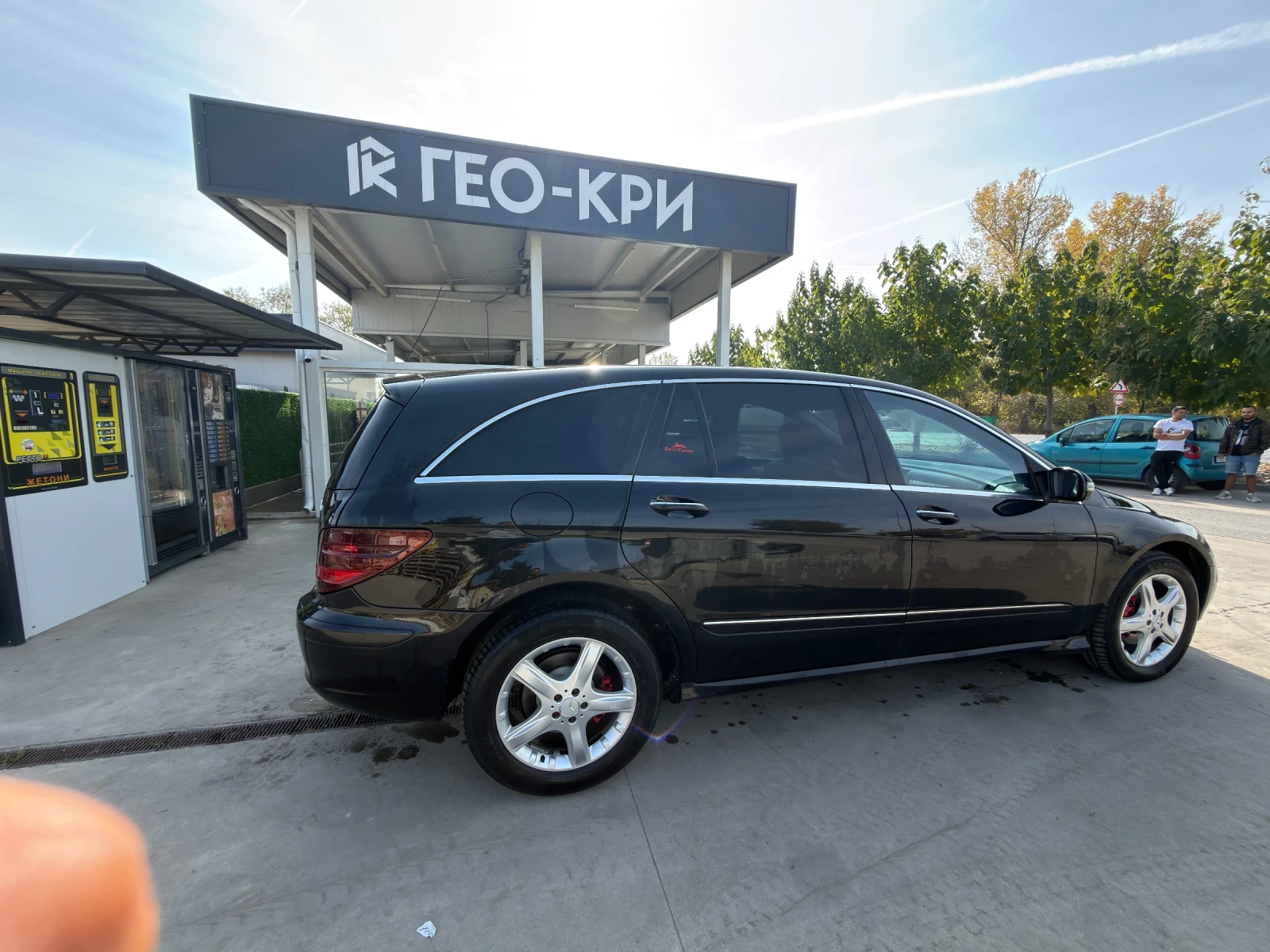 Mercedes-Benz R 320, снимка 7 - Автомобили и джипове - 56577868