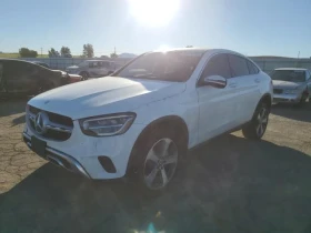  Mercedes-Benz GLC 30...