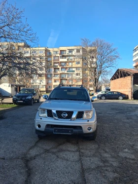 Nissan Navara 2.5 климатик, снимка 2