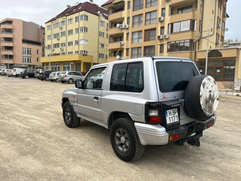 Mitsubishi Pajero, снимка 4 - Автомобили и джипове - 48499641