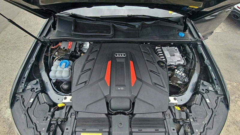 Audi SQ7 PRESTIGE * CAMERA * QUATTRO * ПОДГРЕВ * М.ТОЧКА, снимка 11 - Автомобили и джипове - 48462966