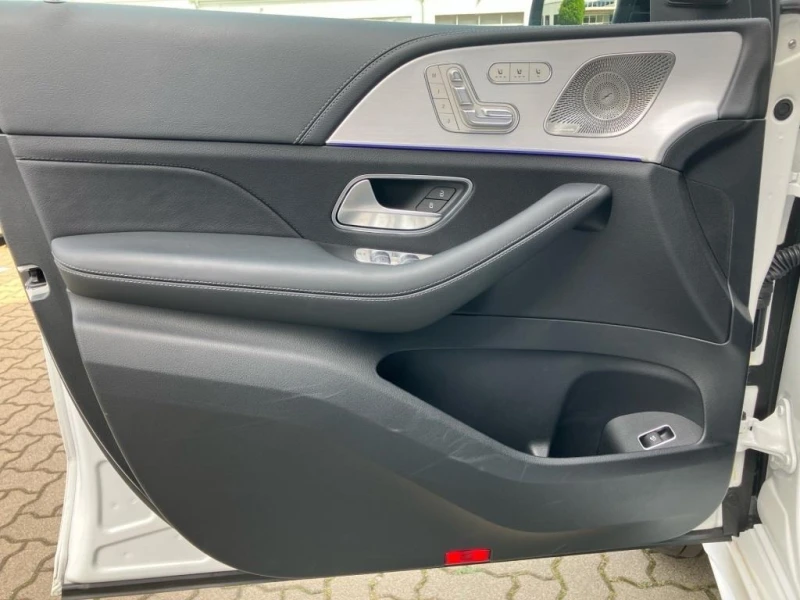 Mercedes-Benz GLE 580 AMG/FACELIFT/4-MATIC/NIGHT/PANO/BURM/360/HEAD UP/, снимка 7 - Автомобили и джипове - 51994426