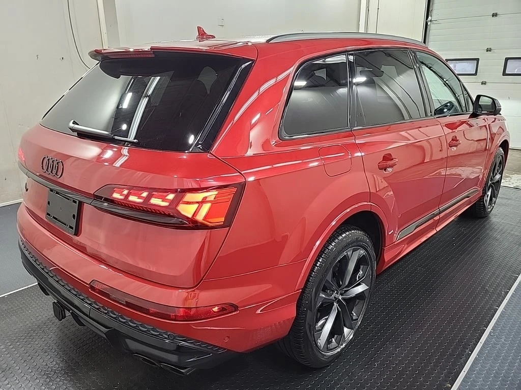 Audi SQ7 * 4.0 TFSI QUATTRO * CARFAX * ЦЕНА ДО БЪЛГАРИЯ - изображение 3
