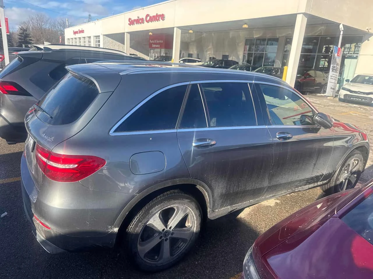 Mercedes-Benz GLC 300 CARFAX/ПАНОРАМА/ПОДГРЕВИ, снимка 3 - Автомобили и джипове - 53842429