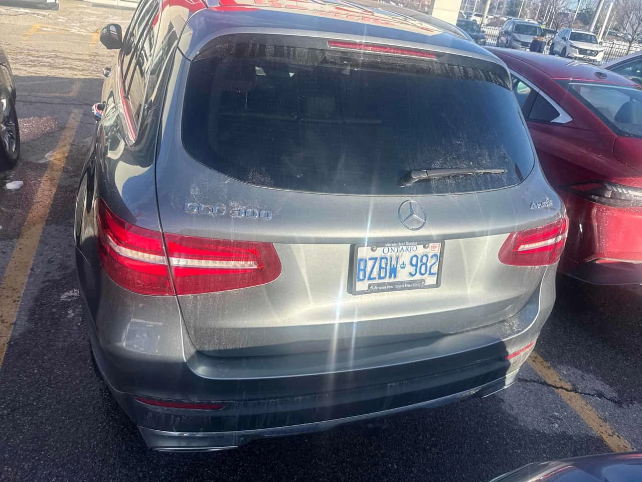 Mercedes-Benz GLC 300 CARFAX/ПАНОРАМА/ПОДГРЕВИ, снимка 4 - Автомобили и джипове - 53842429