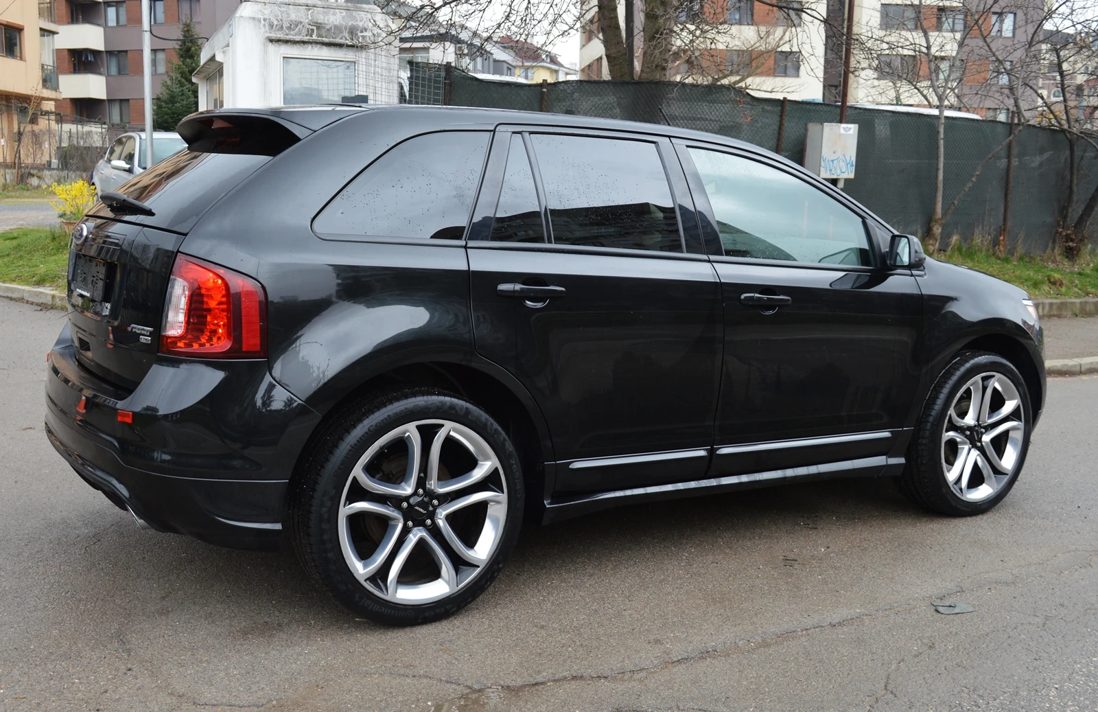 Ford Edge 3.7i 4X4 FULL ШВЕЙЦАРИЯ, снимка 4 - Автомобили и джипове - 54055252