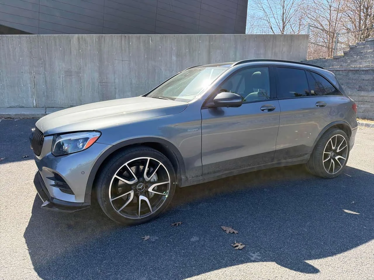 Mercedes-Benz GLC 43 AMG ПОДГРЕВИ * ПАНО * KEYLESS * BURMESTER * CARFAX