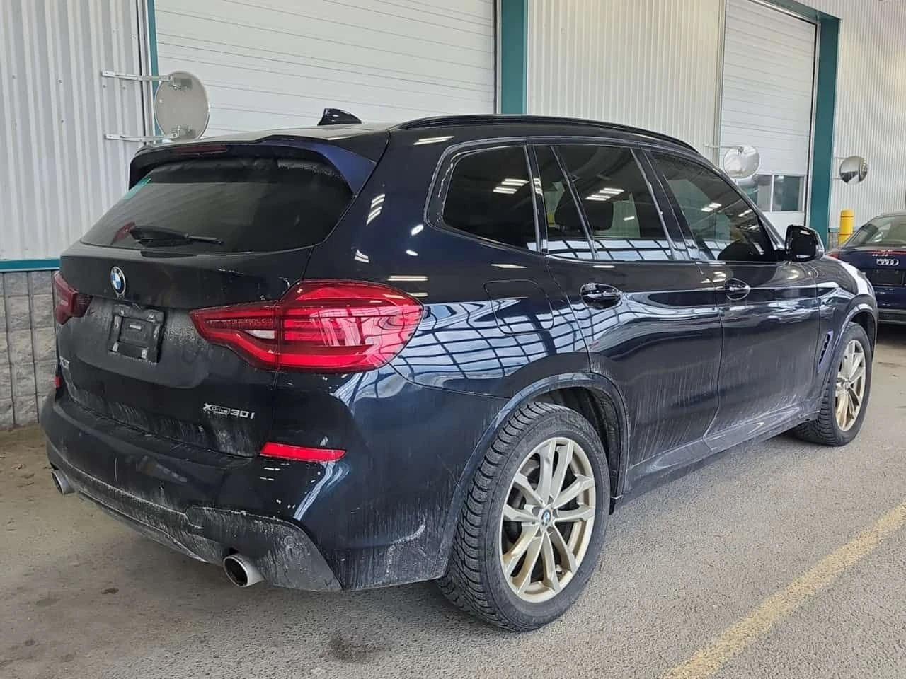 BMW X3 XDRIVE30I * FULL M PACK* ДИГИТАЛНО ТАБЛО* АМБИЕНТН, снимка 4 - Автомобили и джипове - 54430222