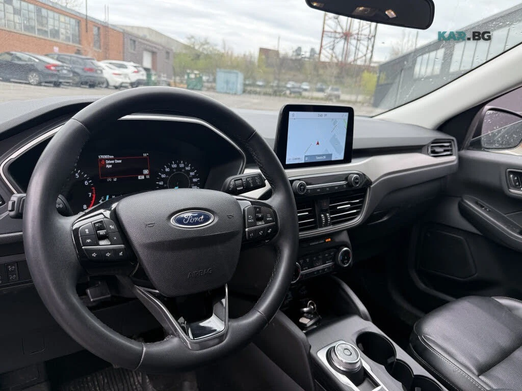 Ford Escape SEL* AWD* AвтоКредит* (ЦЕНА ДО БГ), снимка 9 - Автомобили и джипове - 55178724