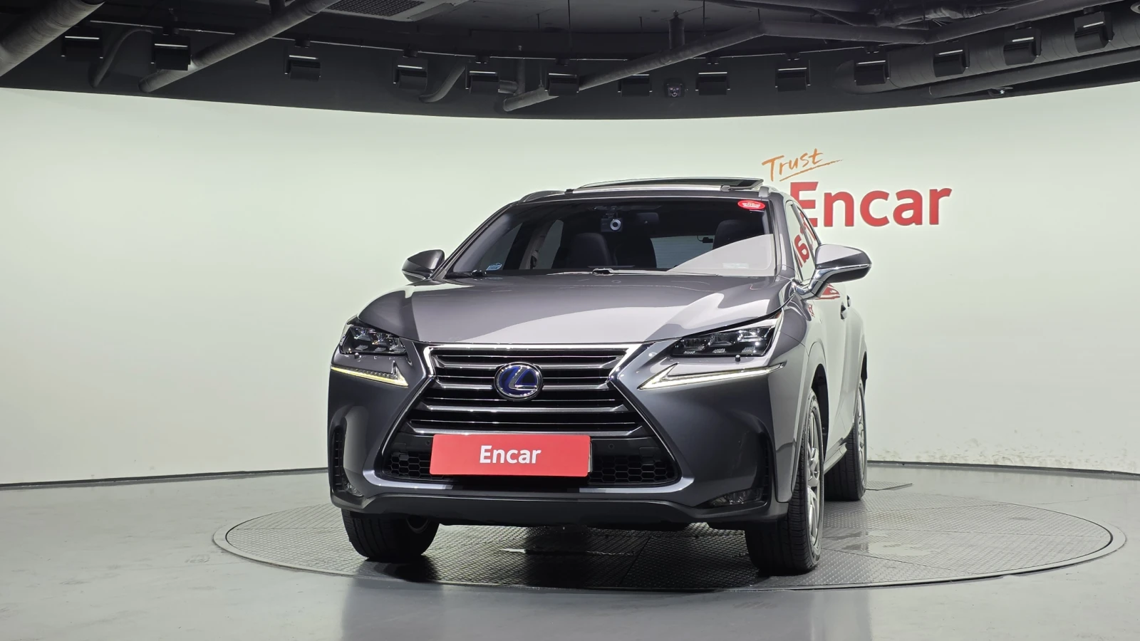 Lexus NX ЛЮК* ПОДГРЕВ ВОЛАН* КРАЙНА ЦЕНА, снимка 3 - Автомобили и джипове - 55384576