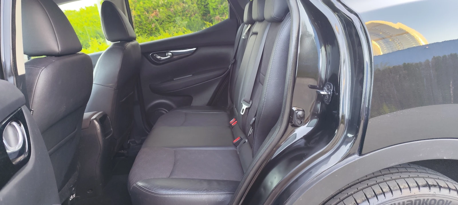 Nissan Qashqai 1.5dci, NAVI, КАМЕРА 360, ПАНОРАМА, КОЖА, АВТОПИЛО, снимка 15 - Автомобили и джипове - 55681174