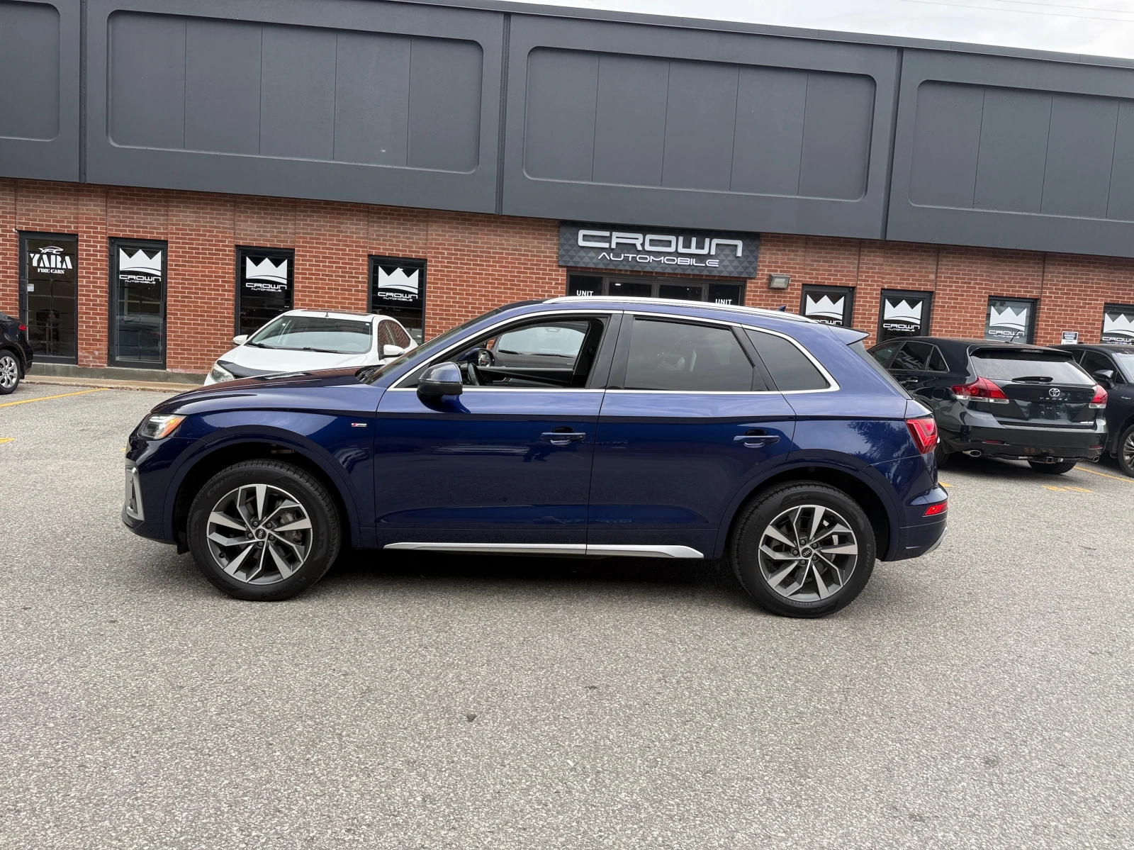 Audi Q5 * Progressiv * CARFAX * ОПЦИЯ ЗА ФИНАНСИРАНЕ, снимка 2 - Автомобили и джипове - 55983831