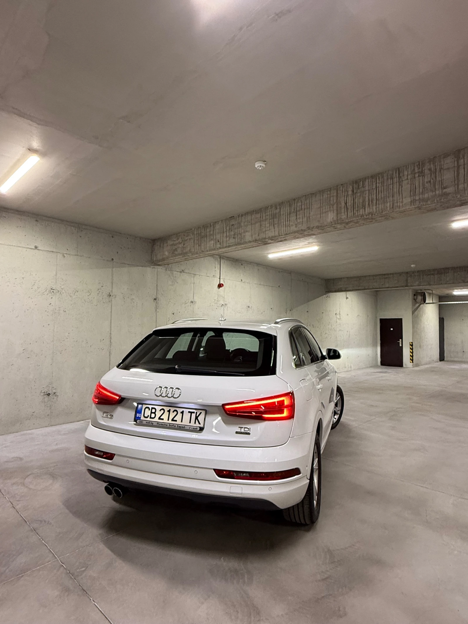 Audi Q3, снимка 3 - Автомобили и джипове - 56451871