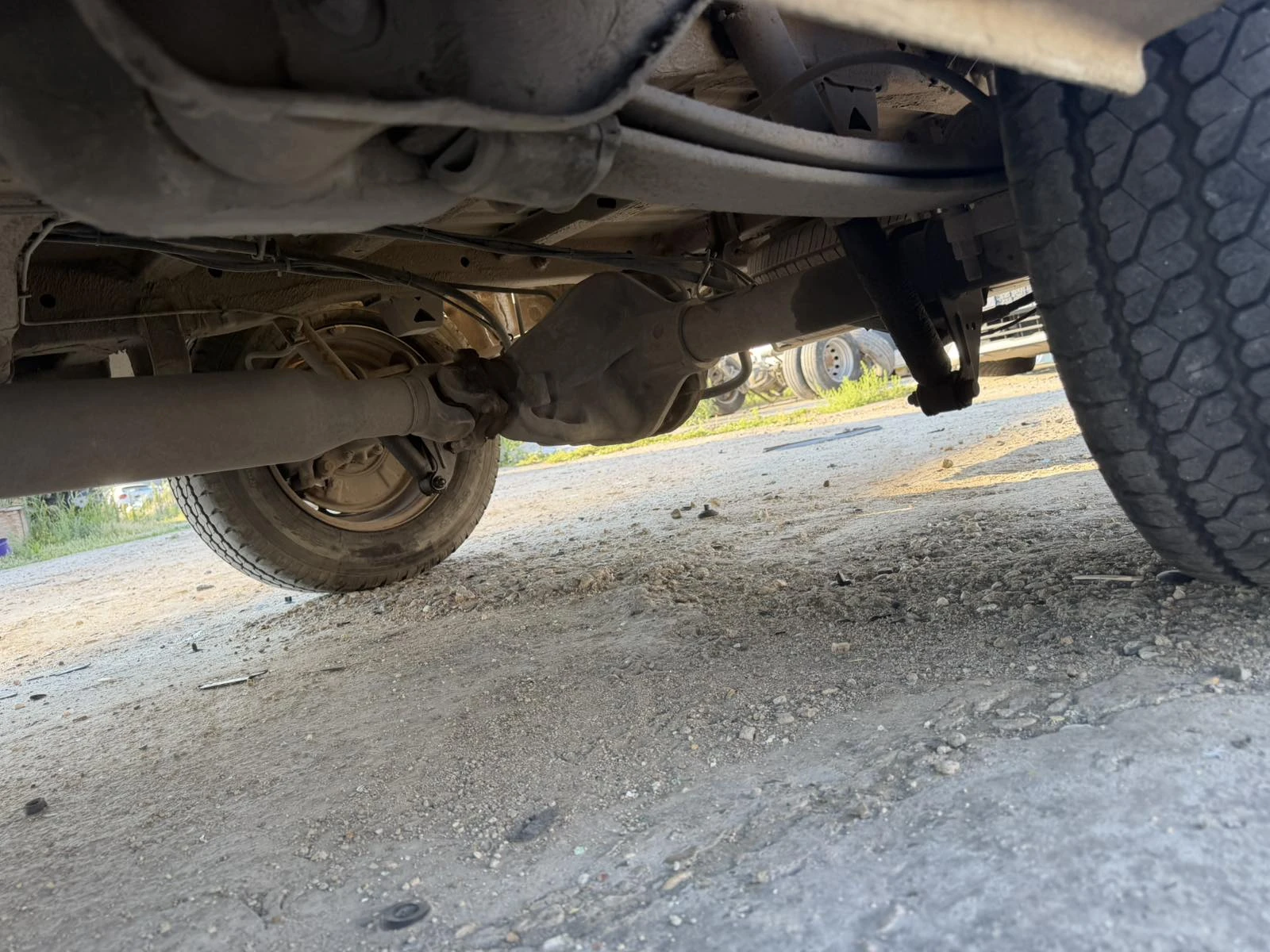 VW Crafter 2.0 TDI ЗАДНО ПР., снимка 5 - Бусове и автобуси - 55515349