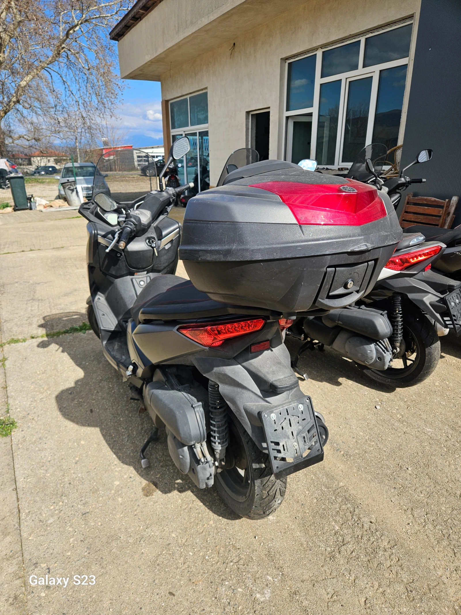Yamaha X-max Perfekten. 4 broia - изображение 9