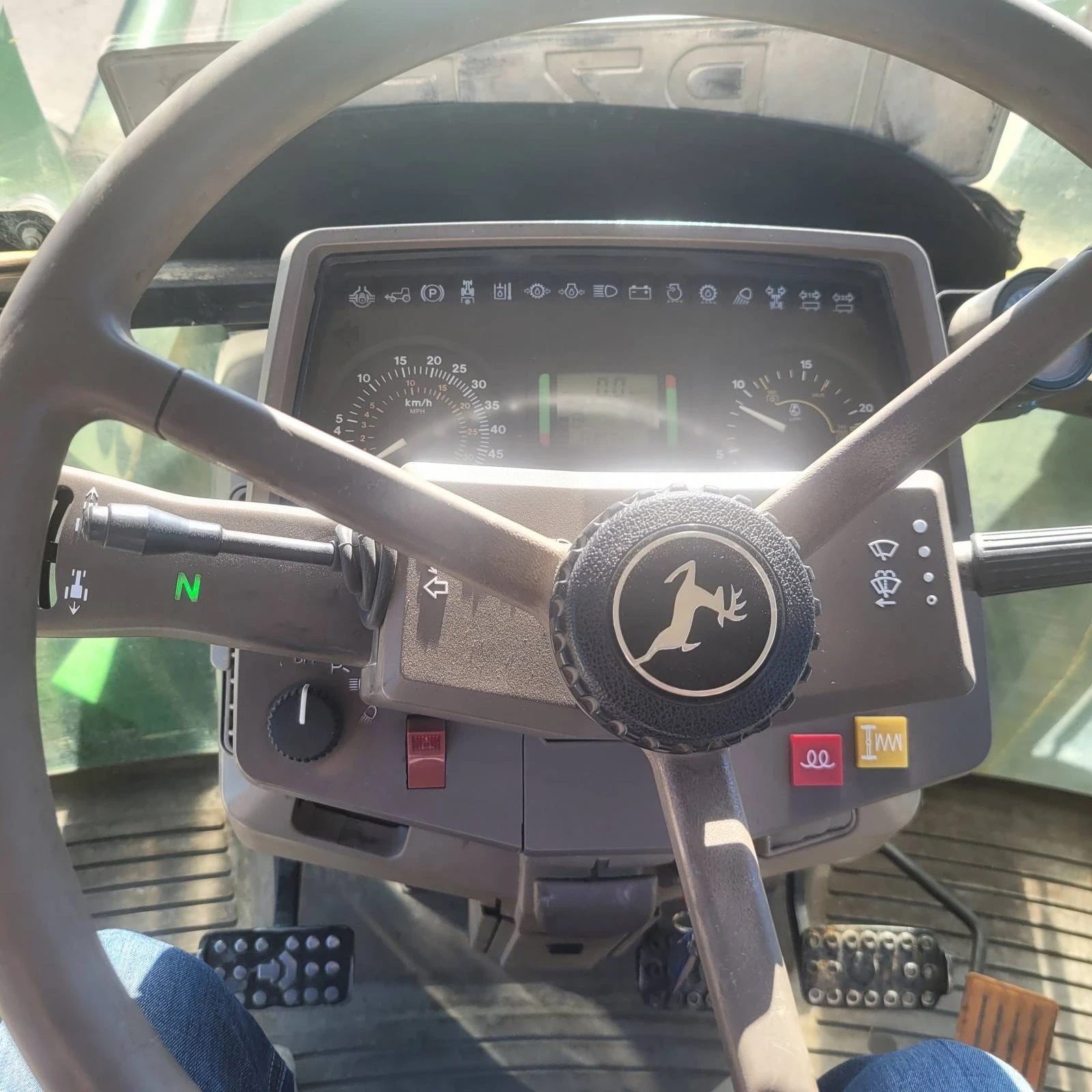 Трактор John Deere John Deere 6330, снимка 7 - Селскостопанска техника - 54568728