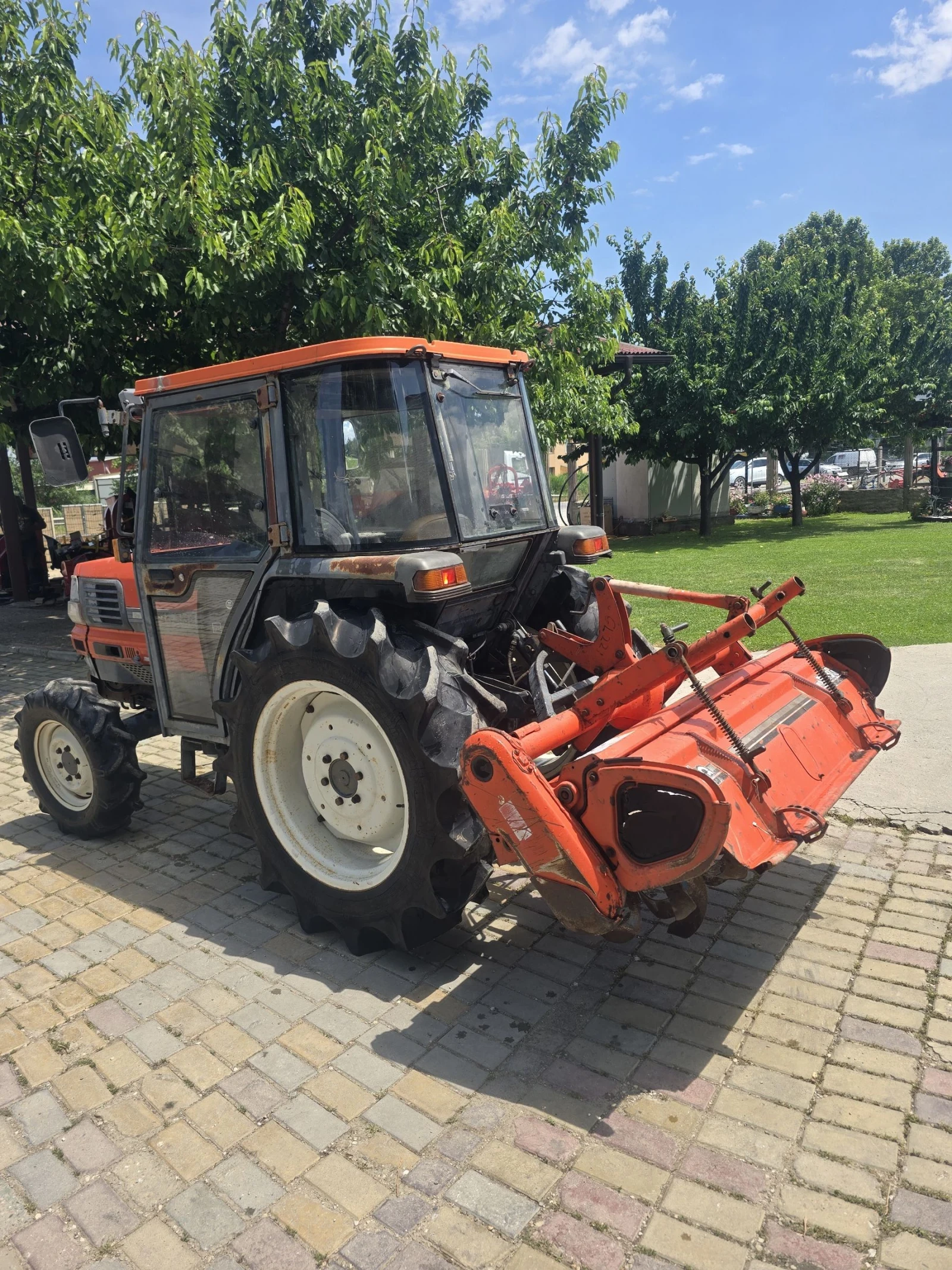 Трактор Kubota GL 300, снимка 3 - Селскостопанска техника - 54766767