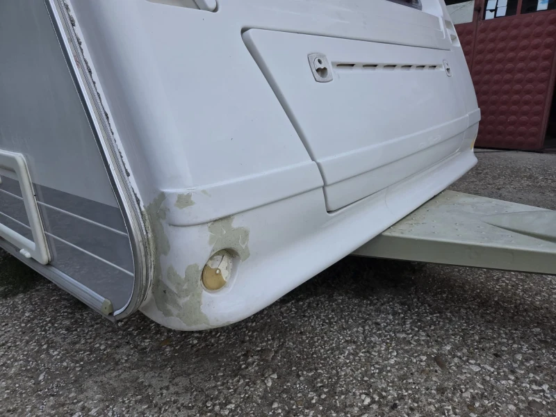 Каравана Burstner 500 TS, снимка 6 - Каравани и кемпери - 52428534