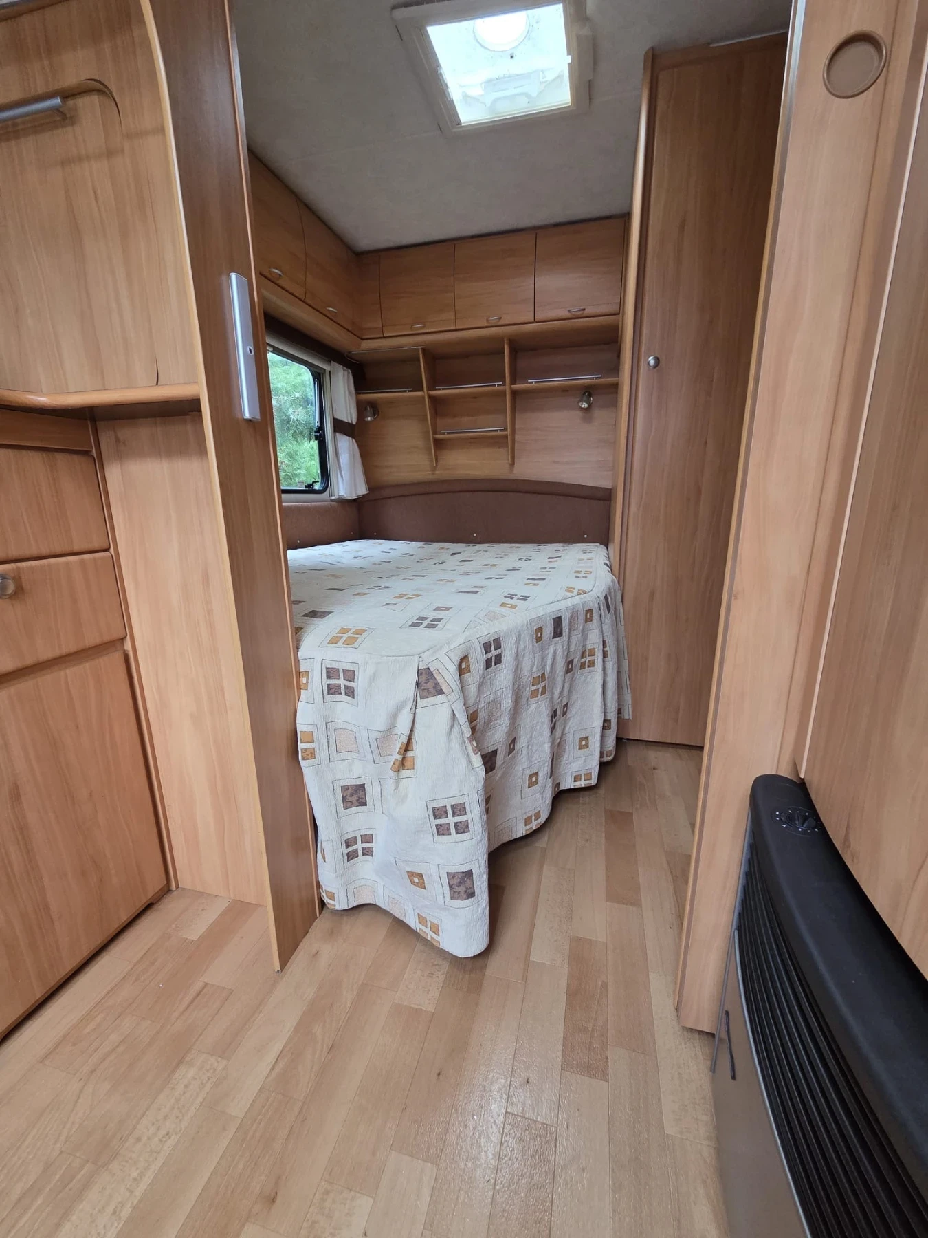 �������� Adria Adiva 532 | Mobile.bg � ����������� 12