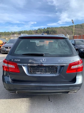 Mercedes-Benz E 300 HYBRID AMG , снимка 6
