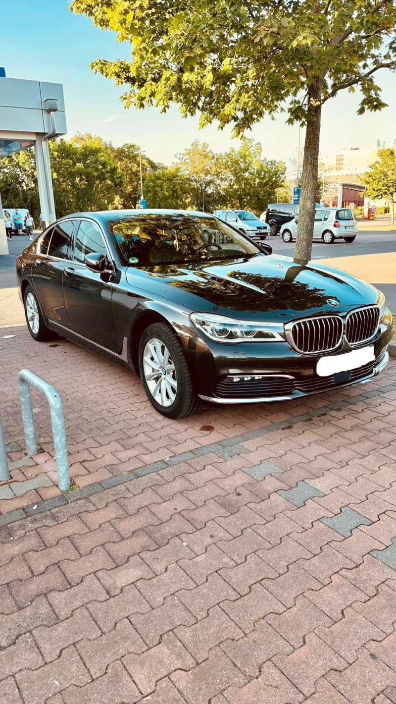 BMW 730 730XD-Цял или на части, снимка 4 - Автомобили и джипове - 48580614