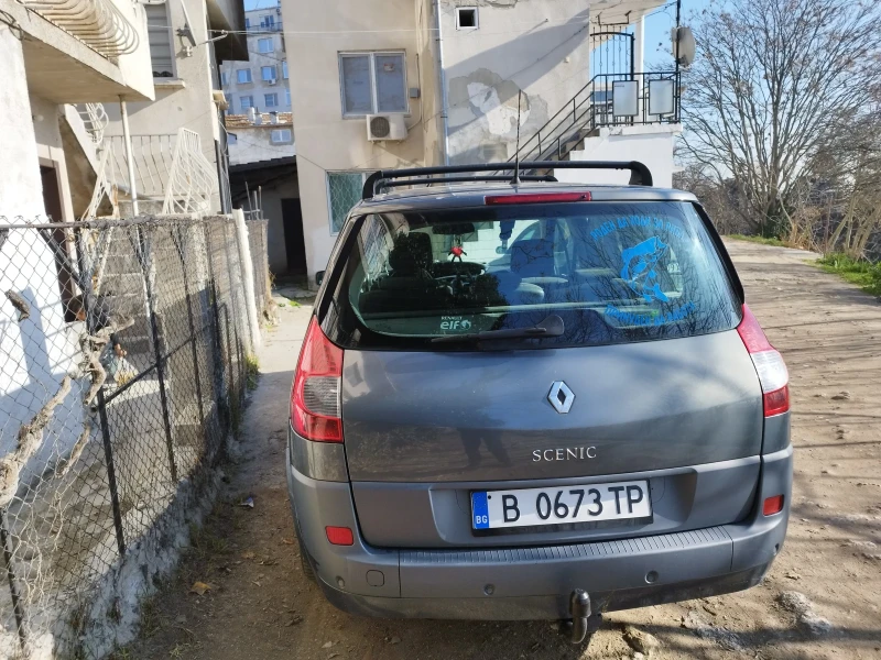 Renault Grand scenic, снимка 3 - Автомобили и джипове - 48643685