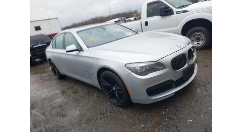 BMW 740, снимка 1 - Автомобили и джипове - 48717780