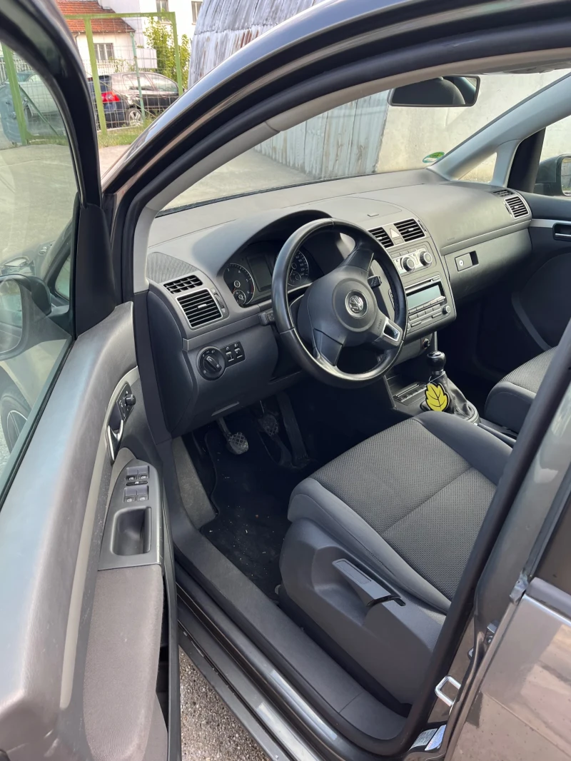 VW Touran, снимка 7 - Автомобили и джипове - 49183922