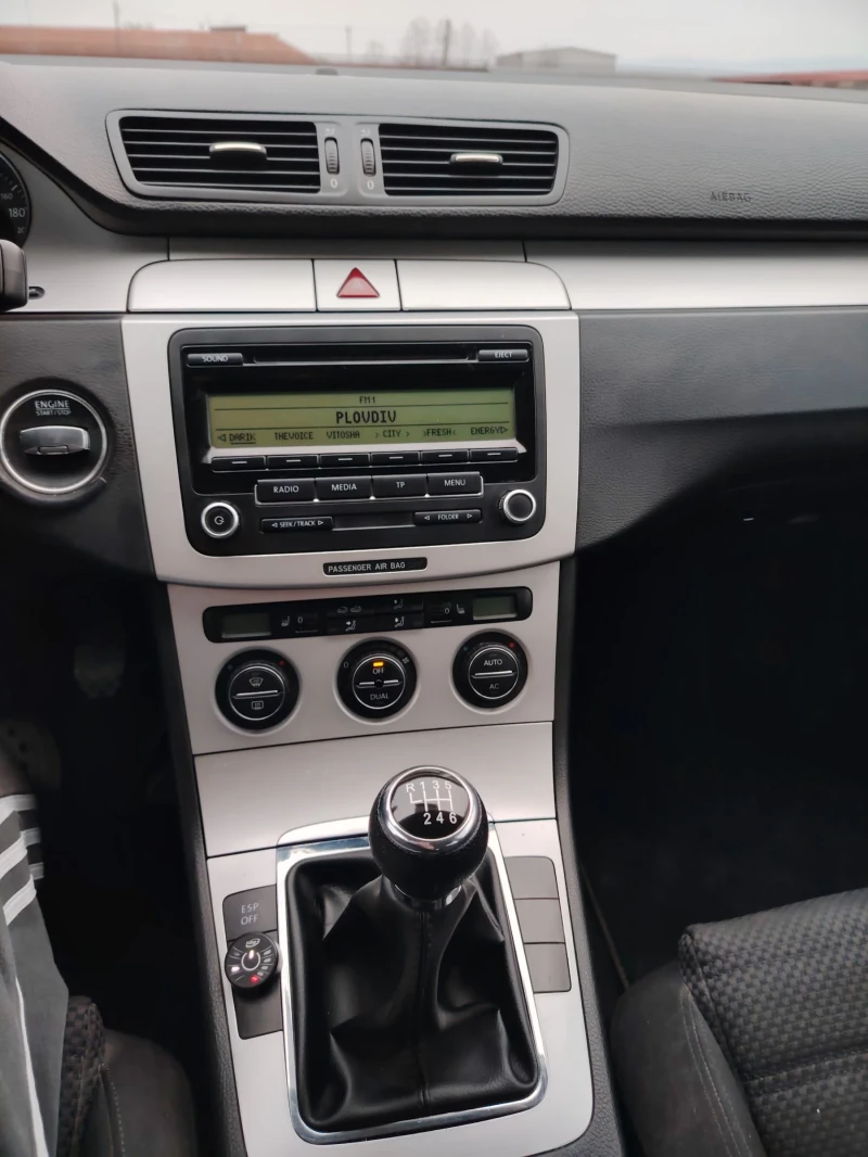 VW Passat 1.8 TSI, снимка 5 - Автомобили и джипове - 51776021
