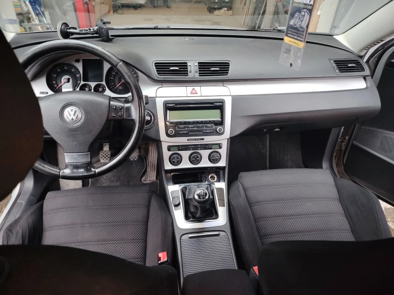 VW Passat 1.8 TSI, снимка 3 - Автомобили и джипове - 51776021