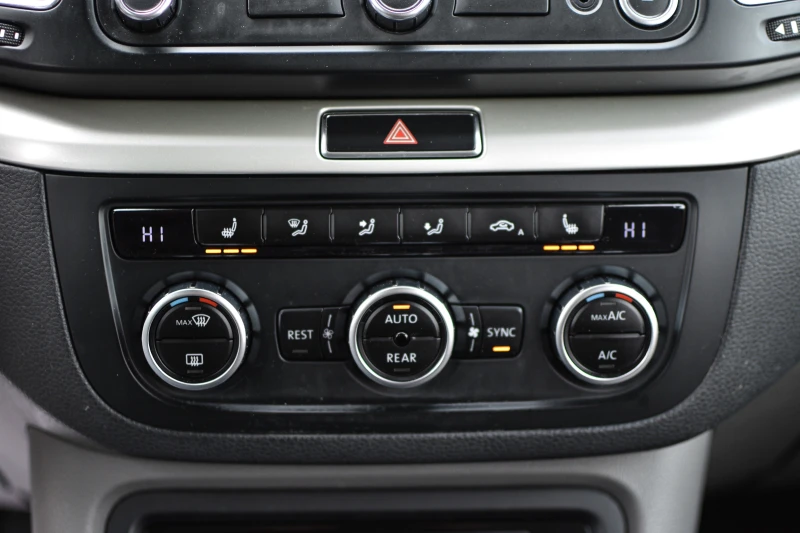 Seat Alhambra 2.0 TDI 4 drive, снимка 7 - Автомобили и джипове - 51904577