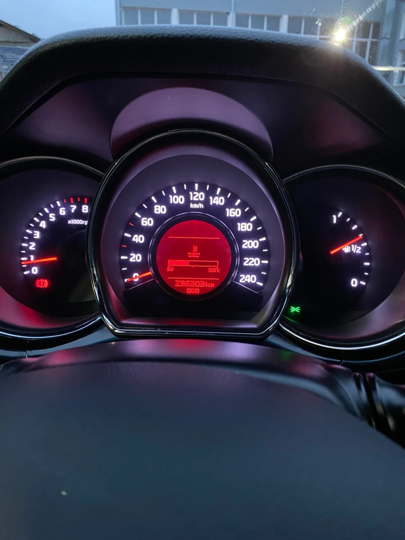 Kia Ceed 1.6 GDi Business, снимка 16 - Автомобили и джипове - 52472977