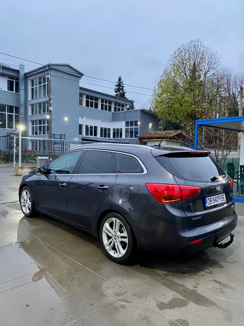 Kia Ceed 1.6 GDi Business, снимка 7 - Автомобили и джипове - 52472977