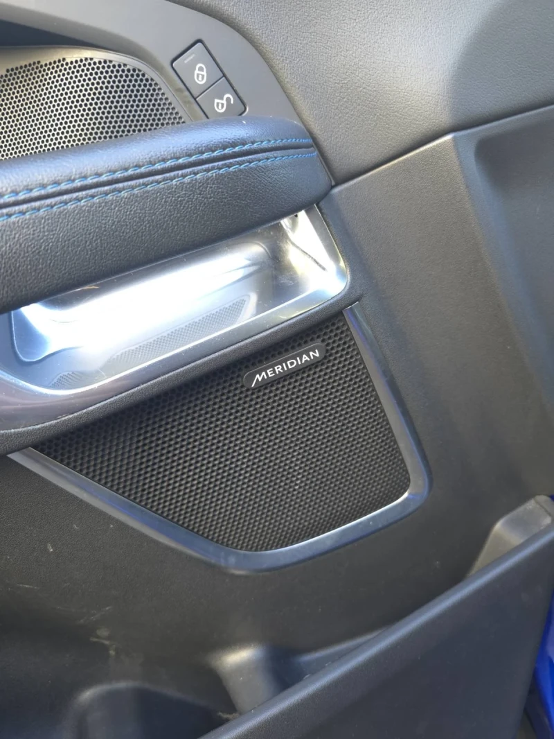 Jaguar E-pace R- Dynamic P250 AWD, снимка 8 - Автомобили и джипове - 52472532