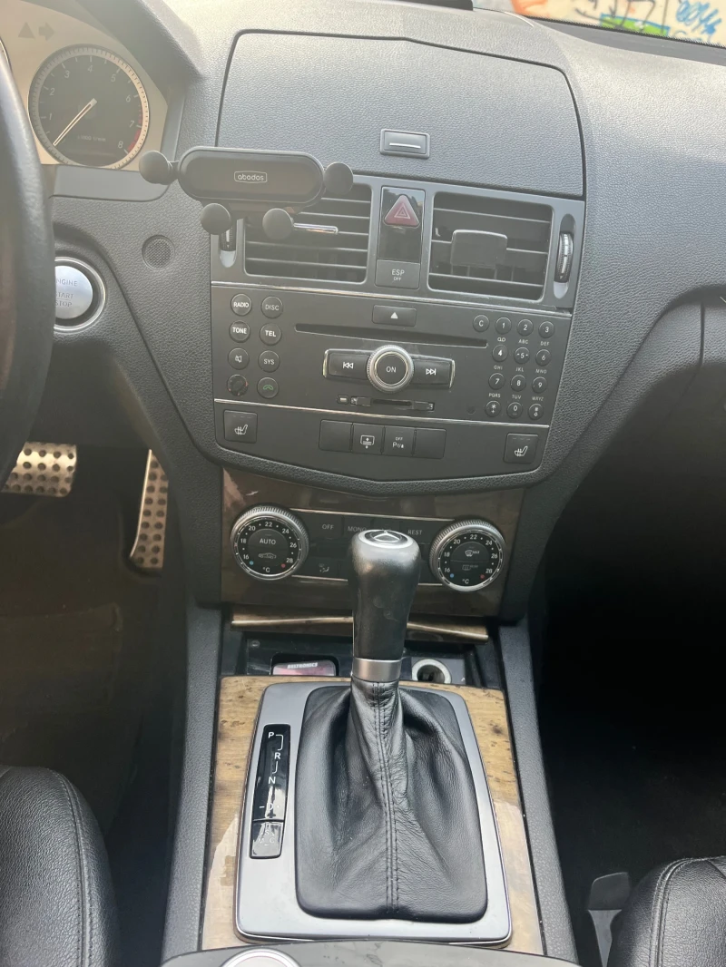 Mercedes-Benz C 350, снимка 9 - Автомобили и джипове - 52838969