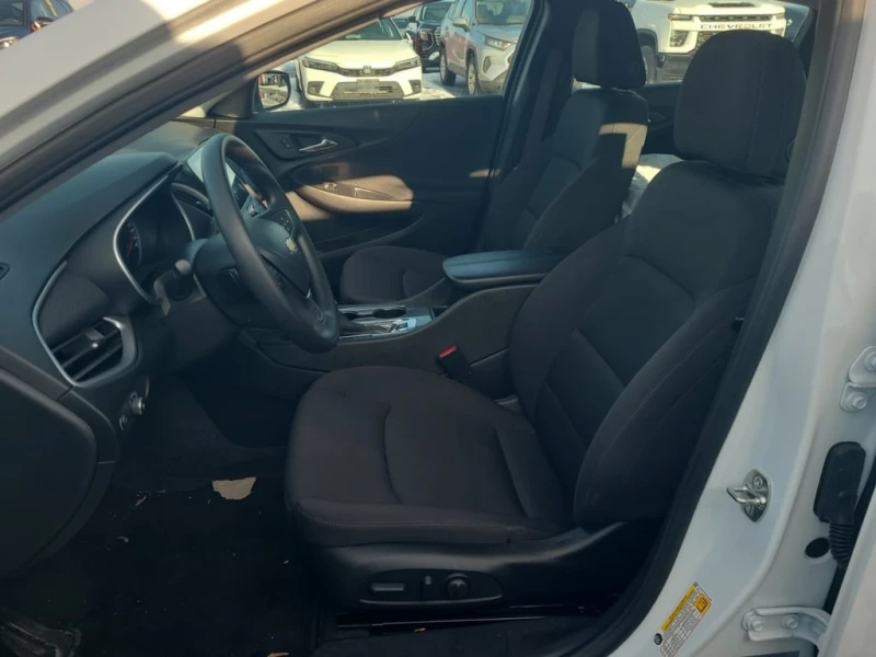 Chevrolet Malibu * 1LT * CARFAX * , снимка 5 - Автомобили и джипове - 53038856