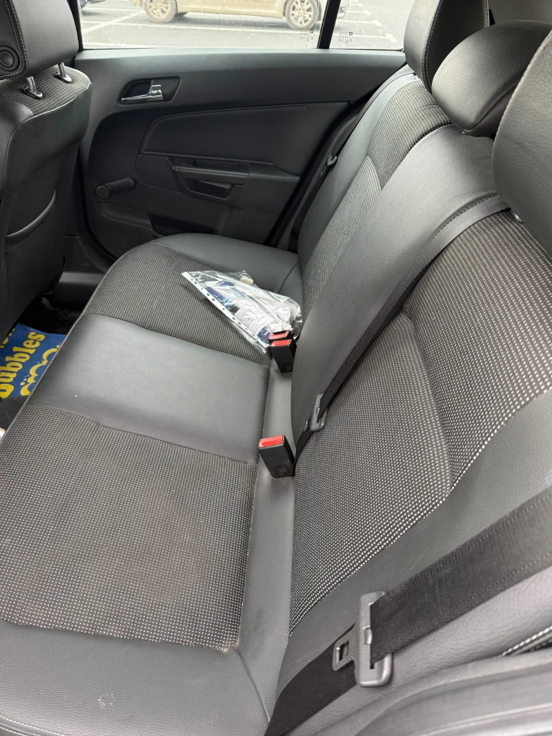 Opel Astra 1.7 Dizel, снимка 9 - Автомобили и джипове - 53484440