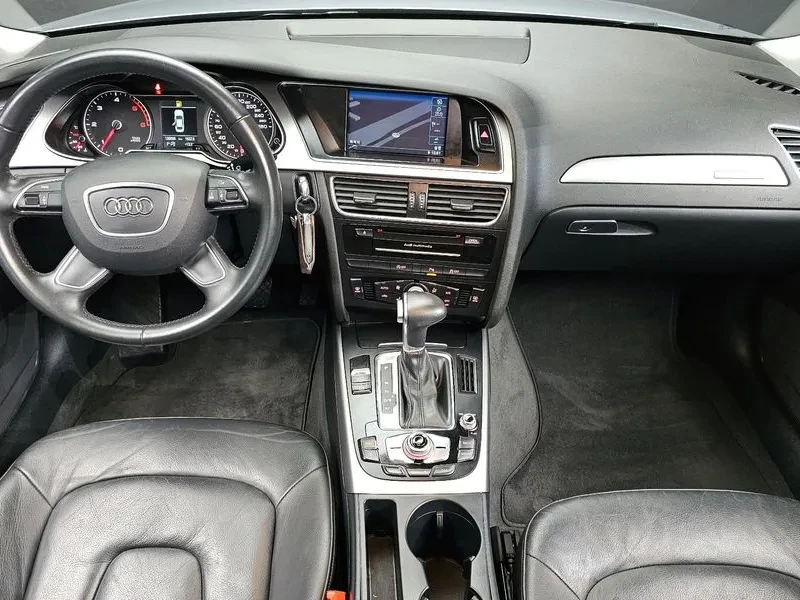 Audi A4 2.0 TDI Quattro - САМО 30% АВАНС, снимка 7 - Автомобили и джипове - 55487013