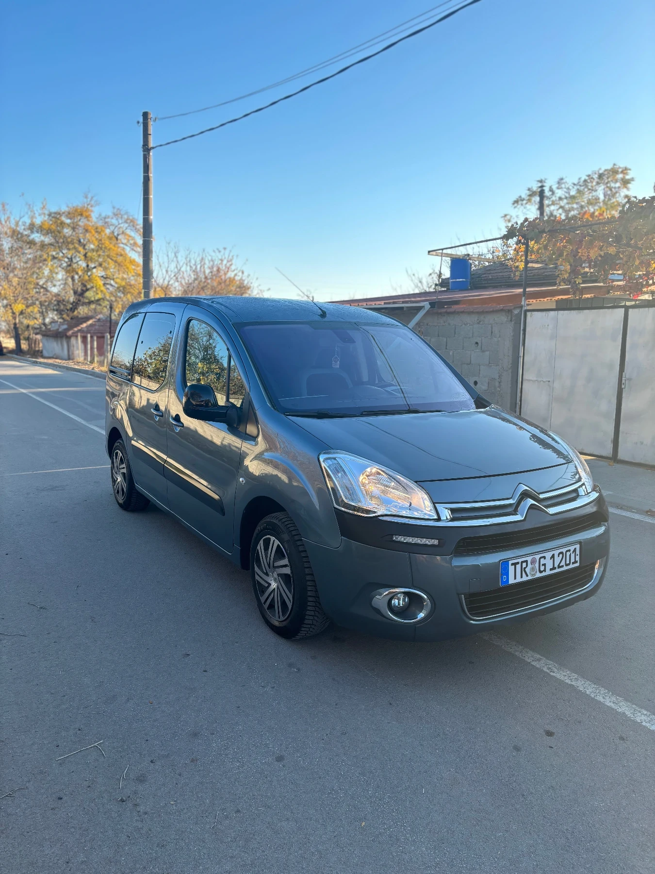 Citroen Berlingo 1.6HDI EURO5 92кс. 2012г - изображение 4