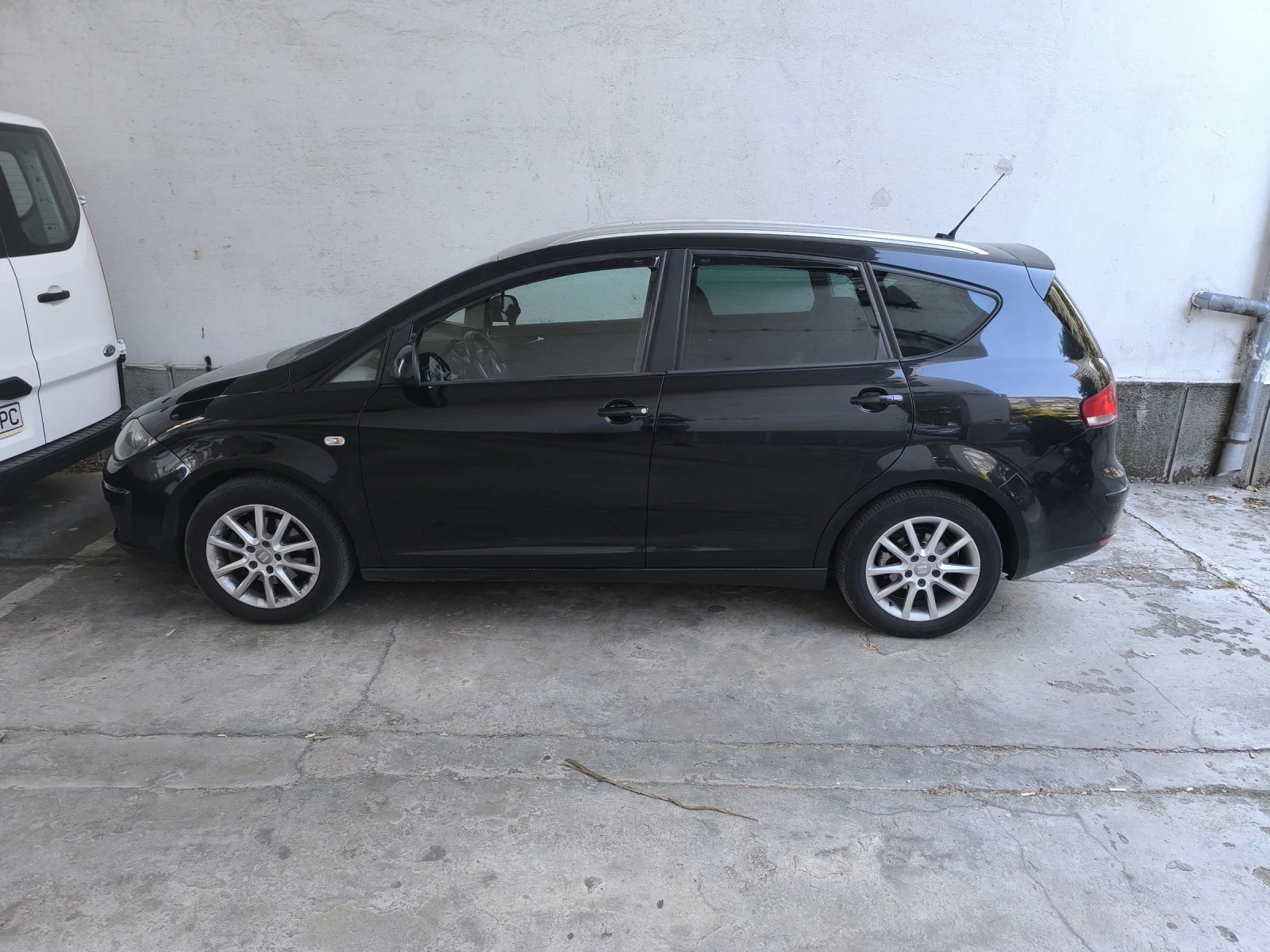 Seat Altea Altea XL 1.6 TDI 105 COPA - изображение 2