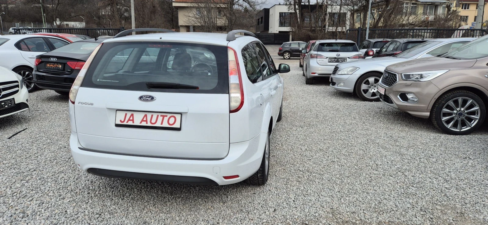 Ford Focus 2.0-145кс.КЛИМА - изображение 7
