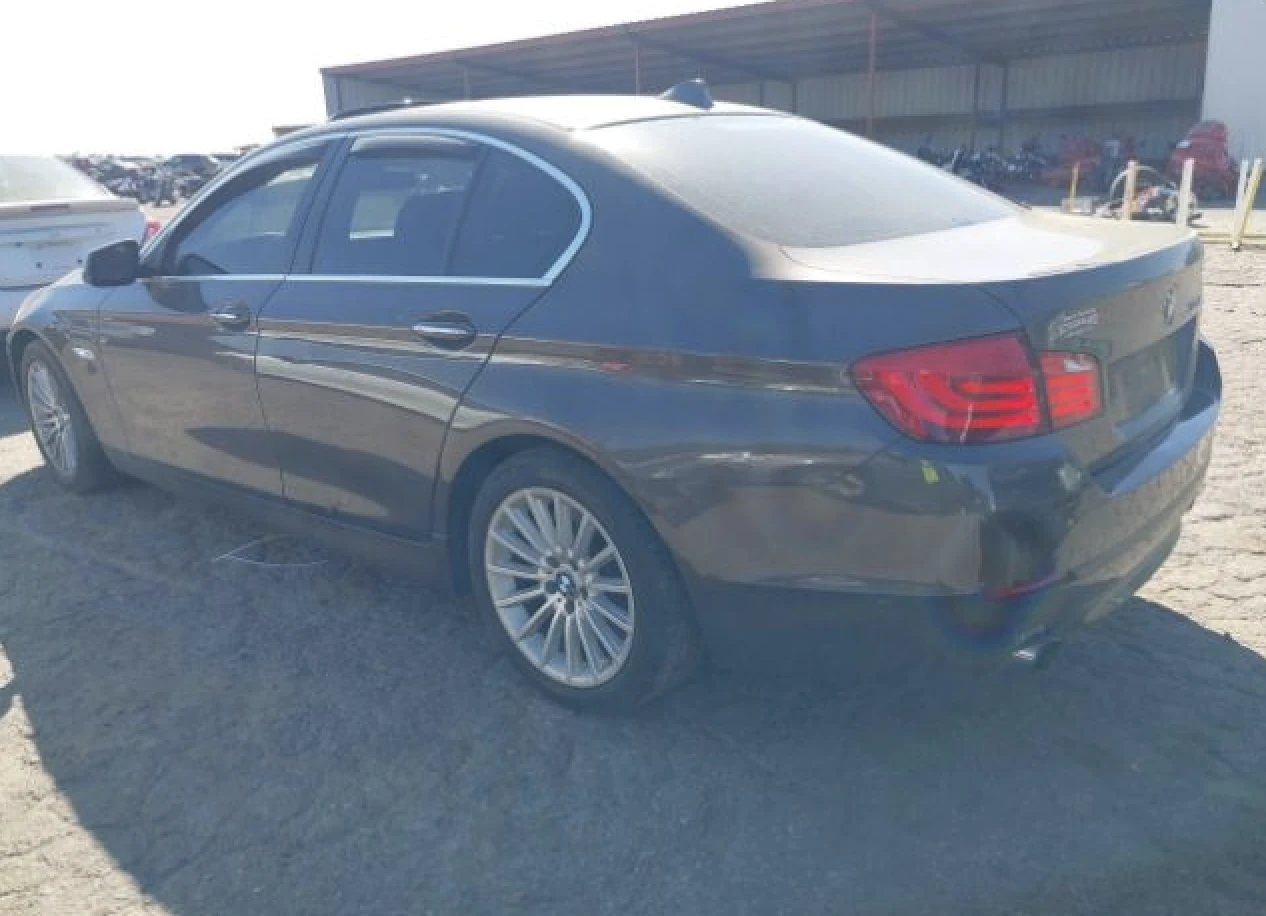 BMW 535 KEYLESS* ПОДГРЕВ* LED* ШИБИДАХ - изображение 4