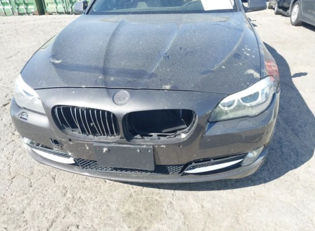 BMW 535 KEYLESS* ПОДГРЕВ* LED* ШИБИДАХ - изображение 2