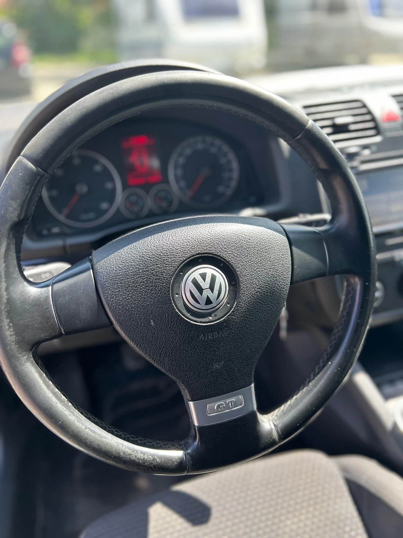 VW Golf  - изображение 9