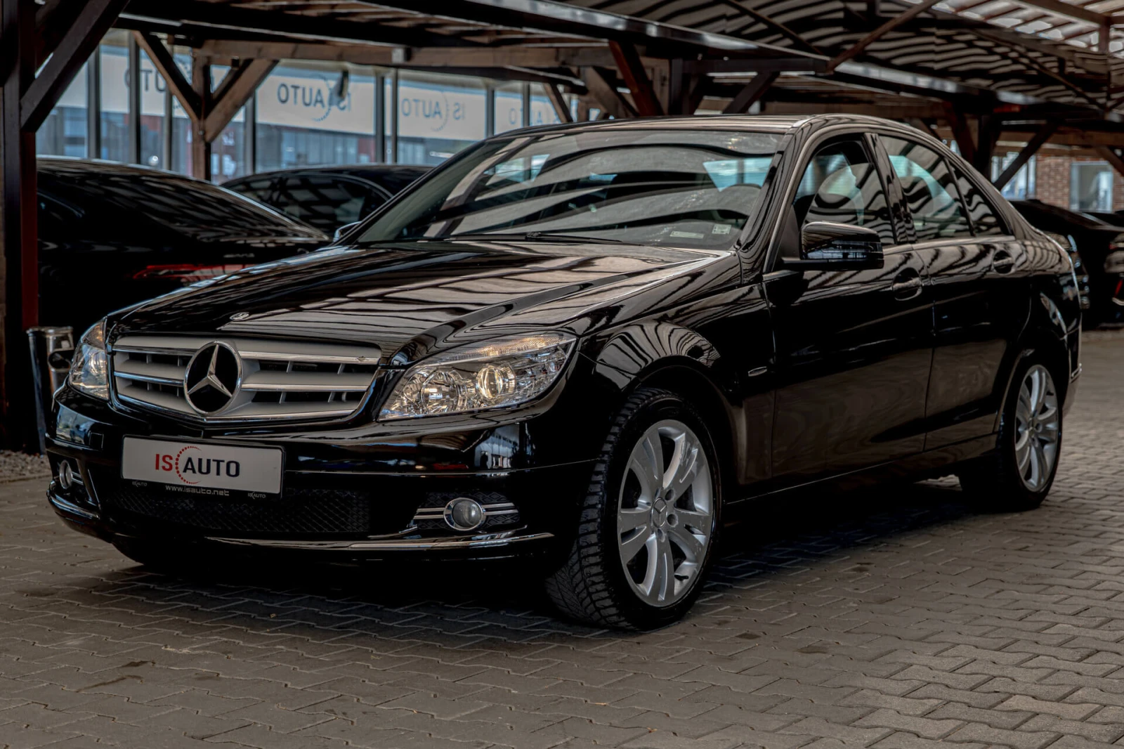 Mercedes-Benz C 200 CDI/AUTOMAT/NAVI/ - изображение 3