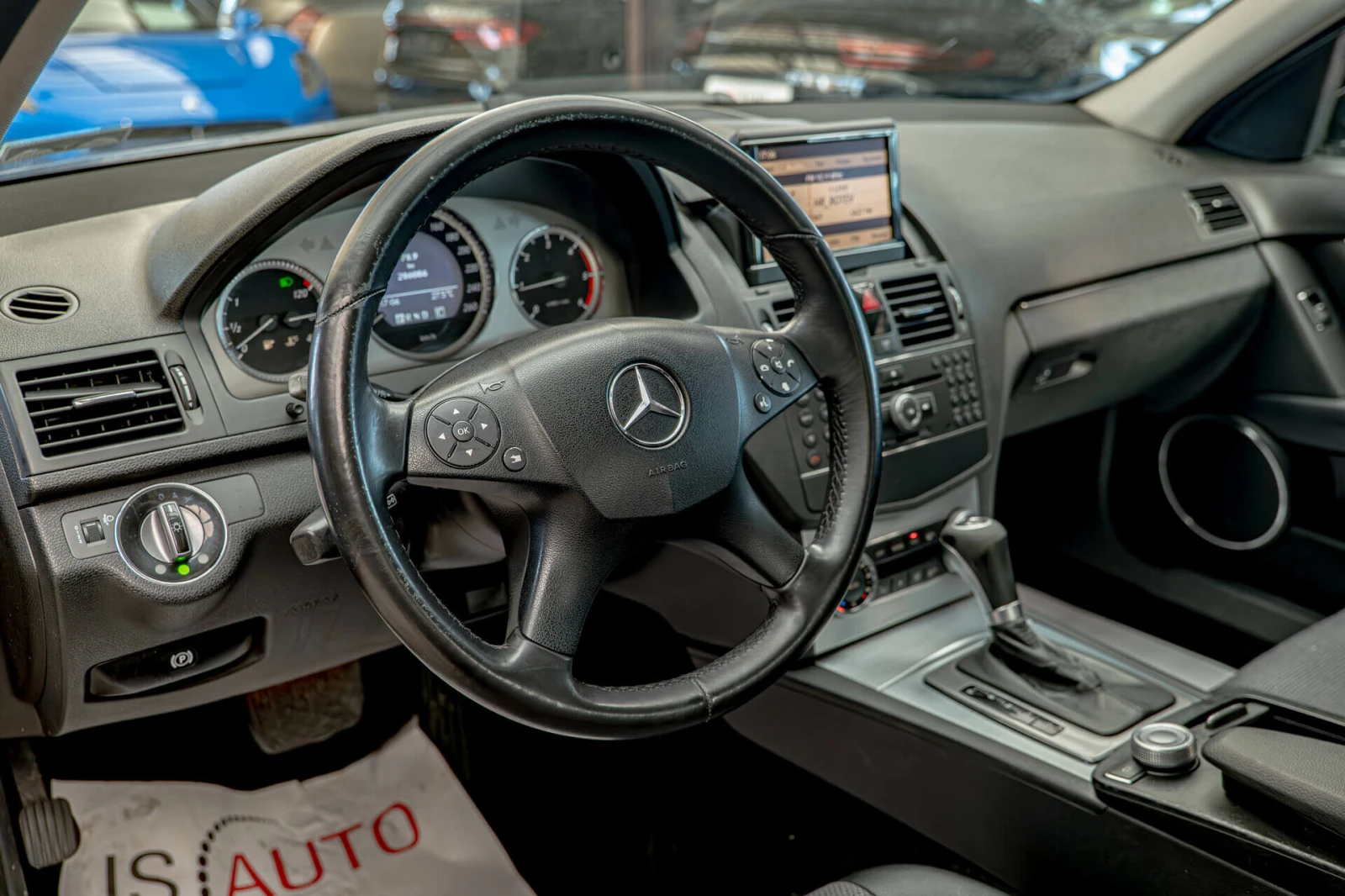 Mercedes-Benz C 200 CDI/AUTOMAT/NAVI/ - изображение 7