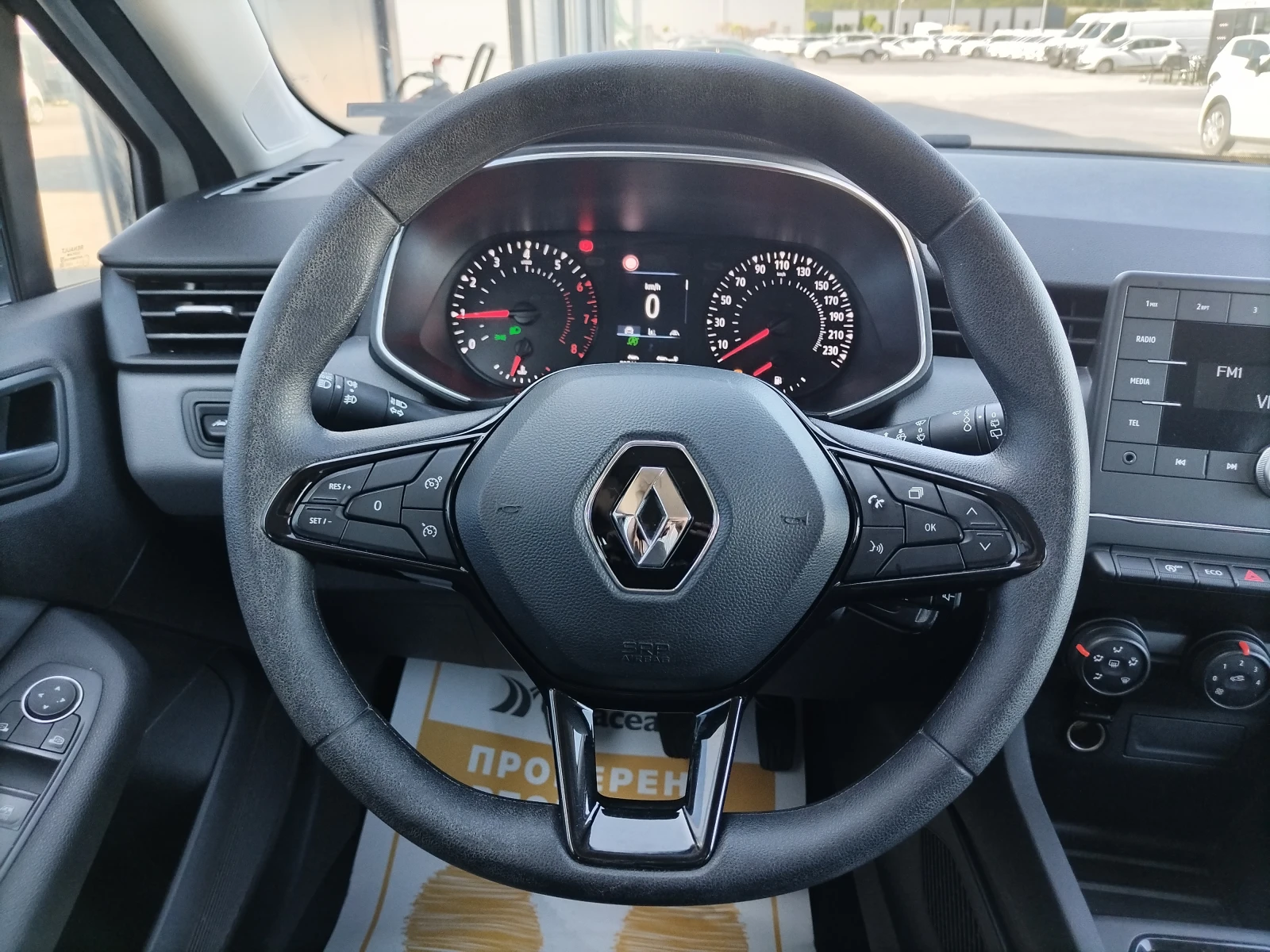 Renault Clio 1.0TCe/ 100к.с./Life - изображение 8
