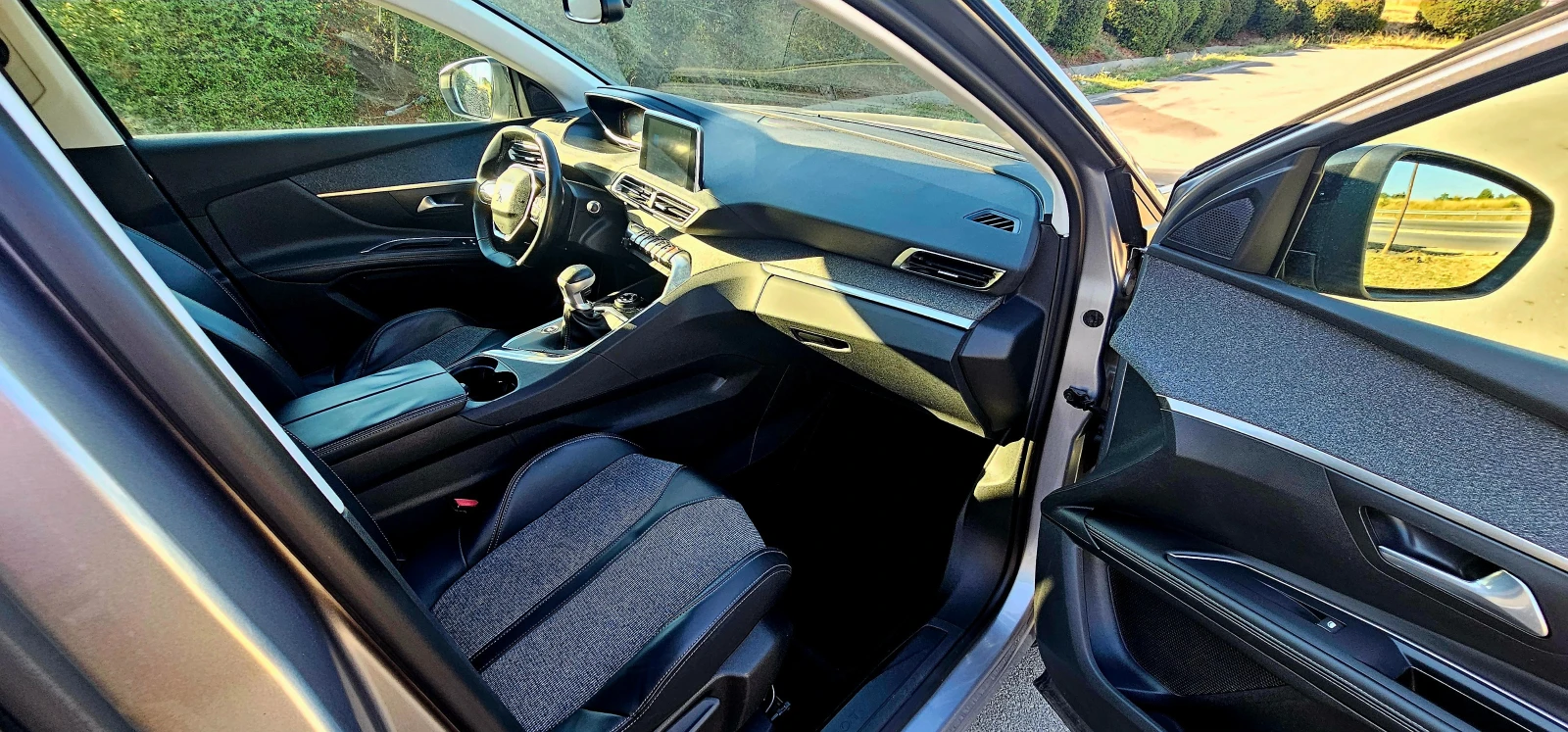 Peugeot 5008 1.6  | Mobile.bg   12